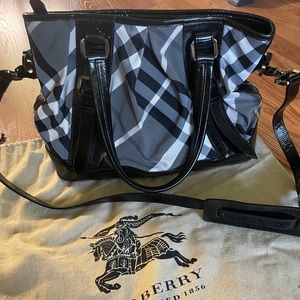 Vintage Y2K Burberry Beat Check Lowry Bag